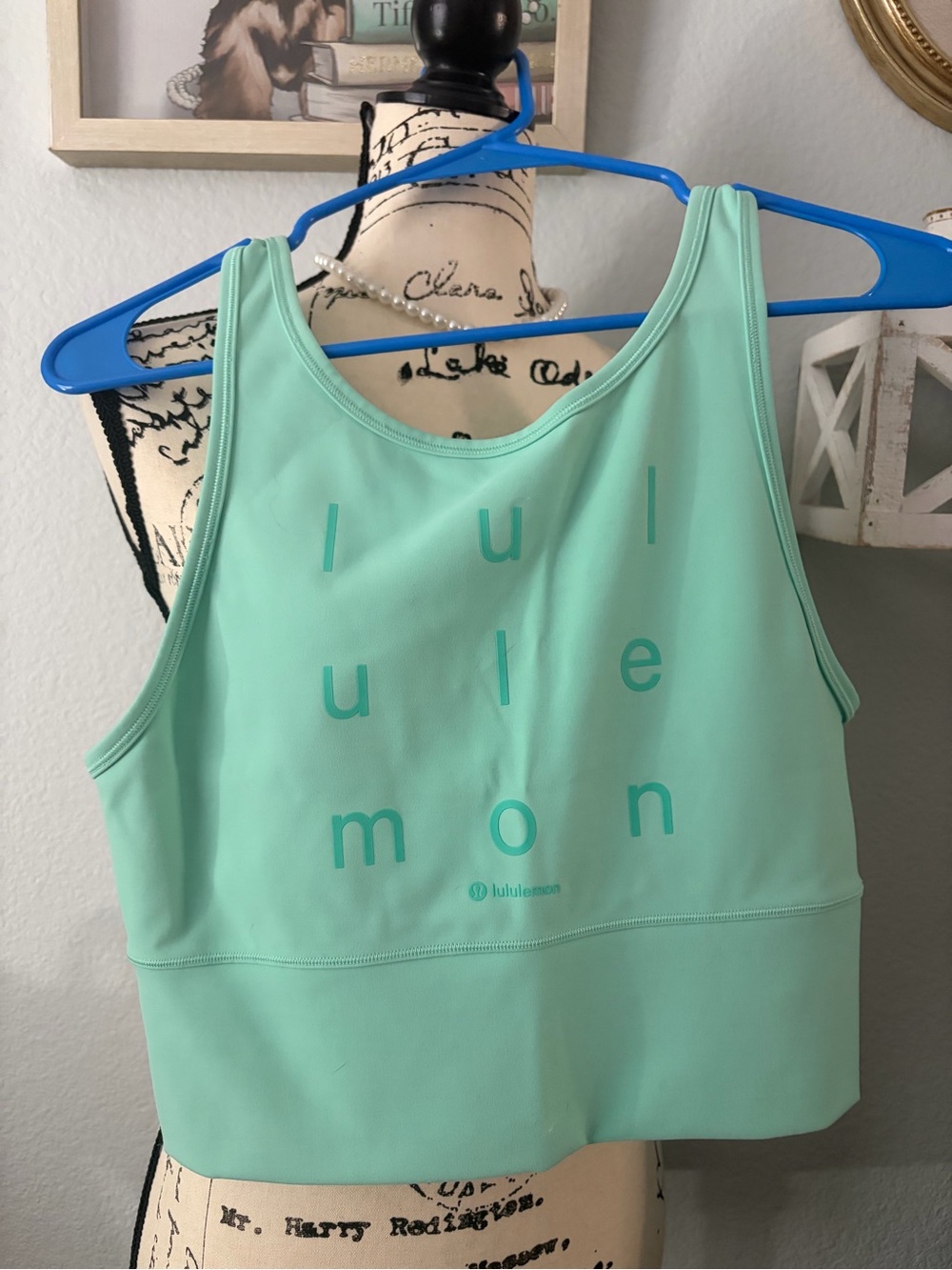 lululemon athletica Mint Green Workout Crop Top